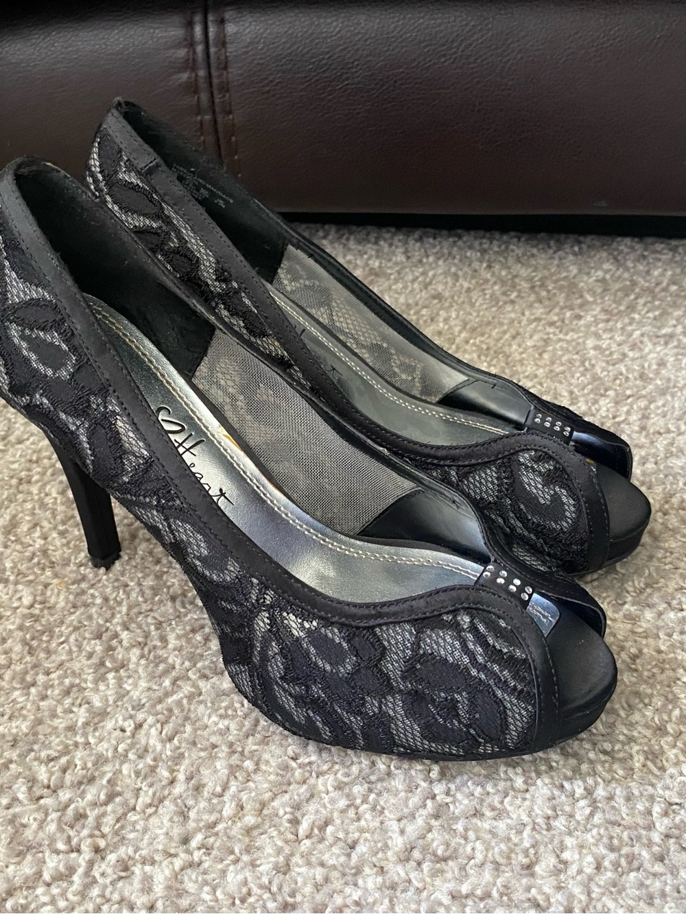 Velvet Heart Black Lace Rhinestone Peep Toe Heels Women’s 6M Whimisgoth Formal